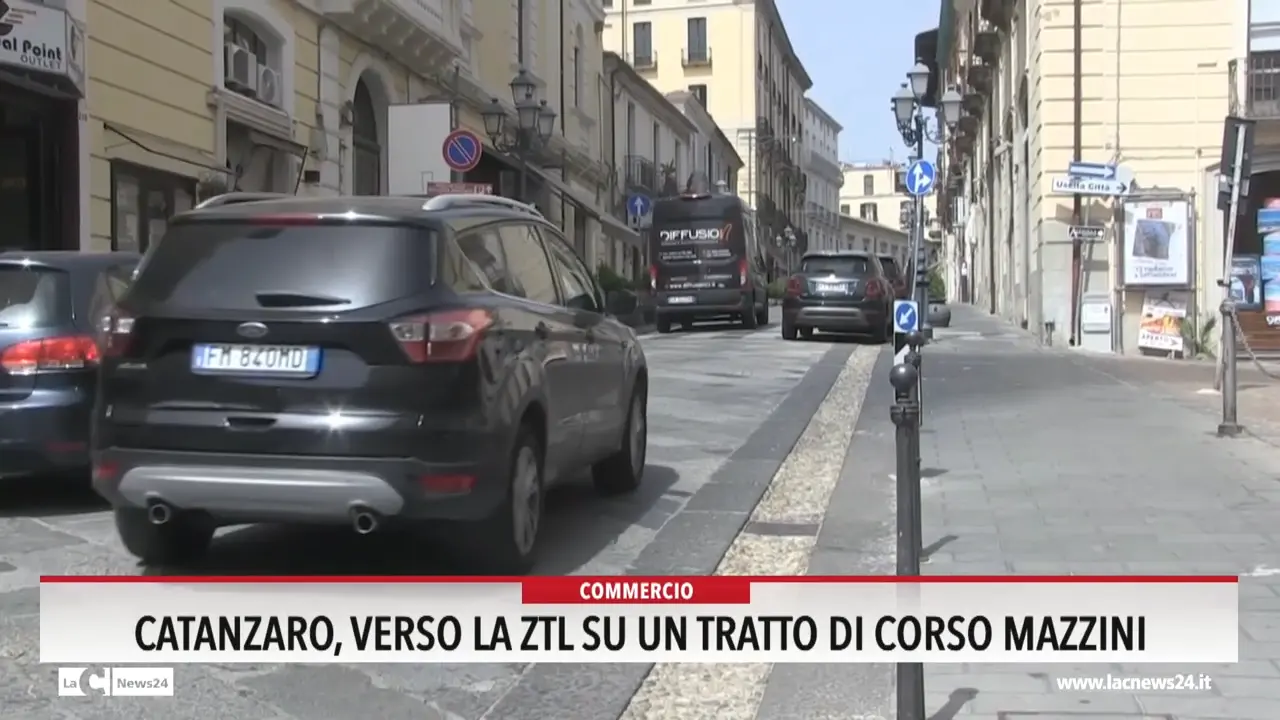 Catanzaro, verso la Ztl su un tratto di corso Mazzini