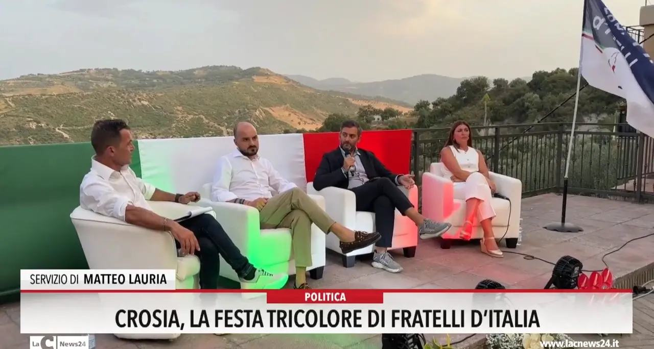 Crosia, la festa tricolore di Fratelli d Italia