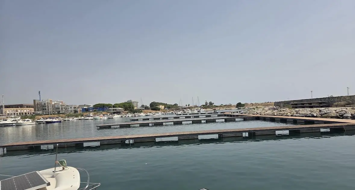 «Pontili? Un fallimento annunciato, apoteosi tra approssimazione e favoritismo»