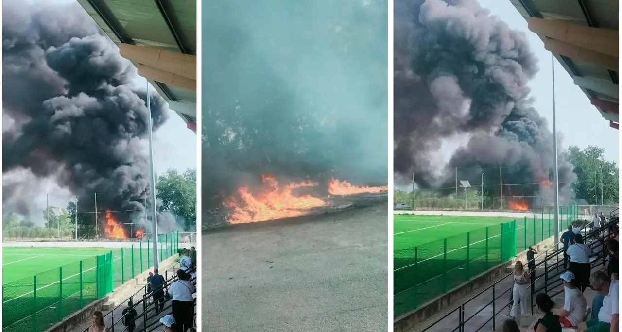 Mileto, improvviso incendio vicino alle tribune durante il match di Coppa Italia tra Rosarnese e Palmese: paura sugli spalti\n