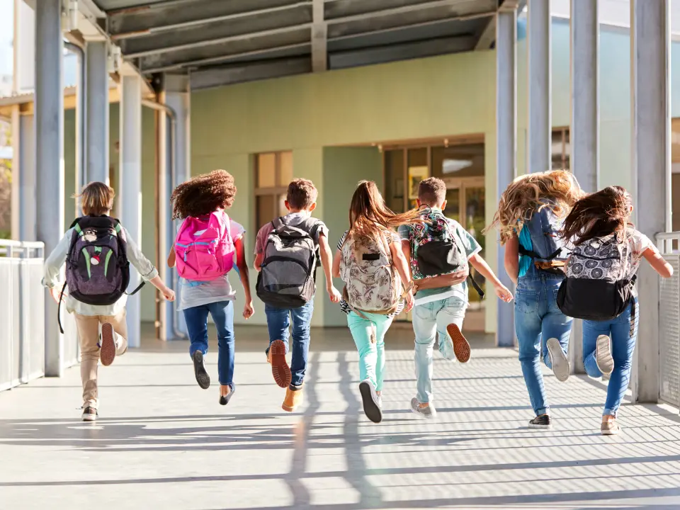 Rientro in classe, Fillea Cgil: «Se continua il caldo valutare rinvio inizio delle lezioni in Calabria»