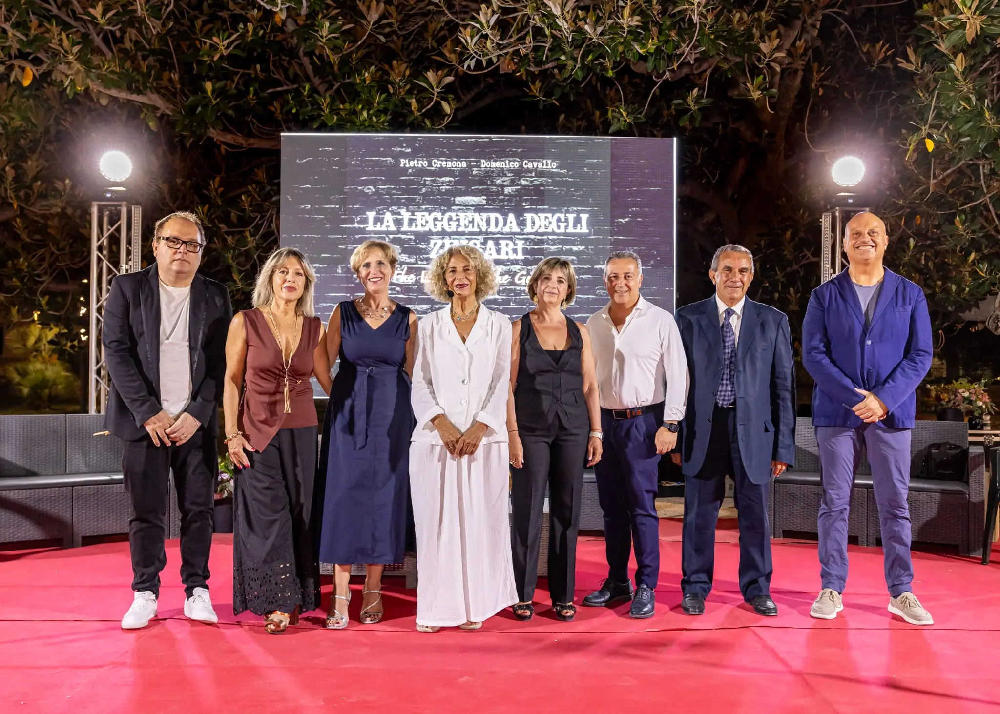 “La leggenda degli zingari” & “Karatime 2.0”, a Siderno un venerdì sera coinvolgente insieme a Cloris Brosca\n