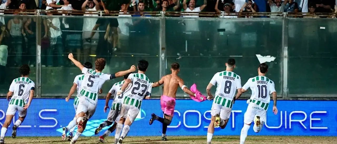 Coppa Italia (Serie D), la Vigor Lamezia vince il derby con il Sambiase ai rigori: i biancoverdi passano il turno\n