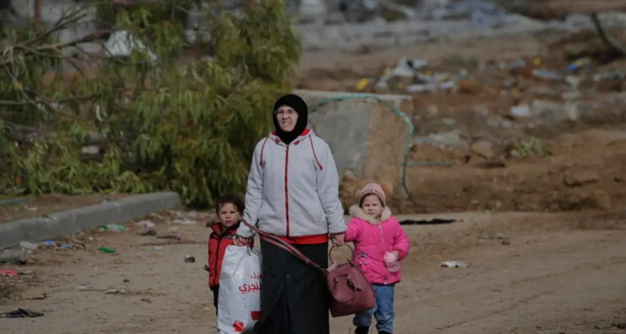 A Israele anche gli aquiloni di Gaza fanno paura.\u00A0E quanto pesa per un bambino?