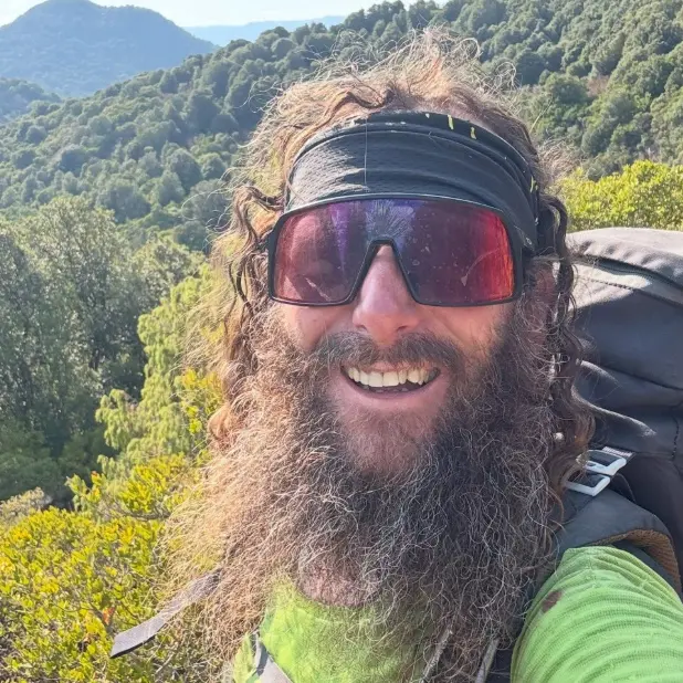Dal Friuli alla Calabria fino alla Sardegna: Luca Terenziani completa il Sentiero Italia, il cammino più lungo del mondo\n