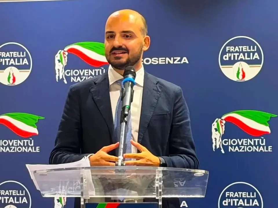 Caruso (FDI): «De Cicco vuole fare risorgere Cosenza, ma dimentica che ha amministrato la città per dieci anni»