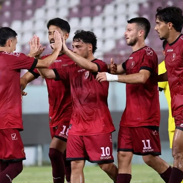 Coppa Italia (Serie D), impatto devastante della Reggina: debutto show al Granillo e Praiatortora battuto 7-0\n