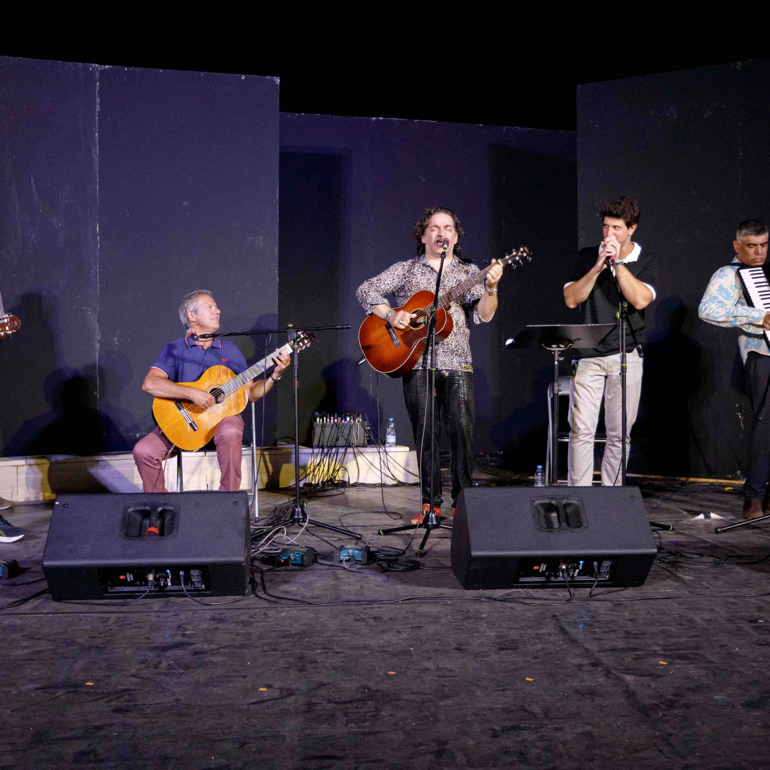 «Quando la gente canta Profazio», a Pellaro l’omaggio al “Mastro Cantaturi” tra musica e memoria\n