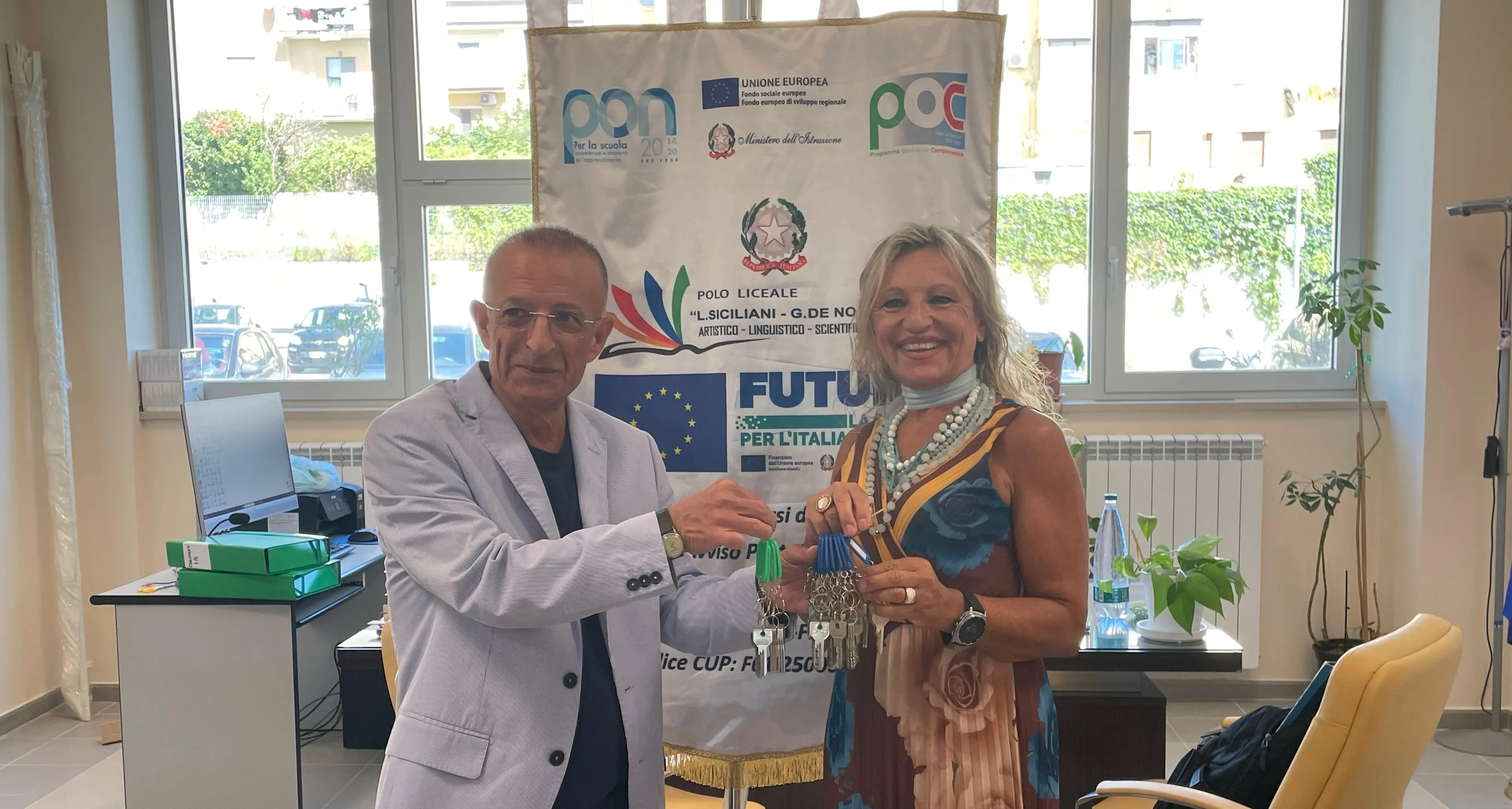 Liceo\u00A0Scientifico\u00A0di\u00A0Catanzaro, la\u00A0Provincia consegna le chiavi della nuova sede di via Platani\u00A0\n