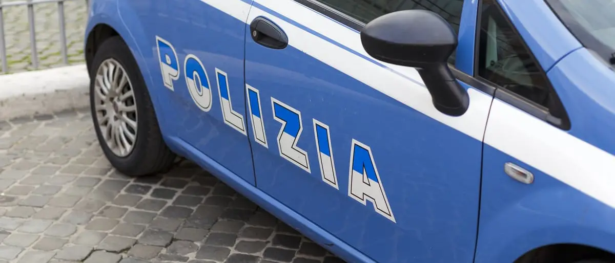 Sparatoria a Vibo nel quartiere Affaccio, c’è un fermo per tentato omicidio: la rissa in un autolavaggio probabile movente\n