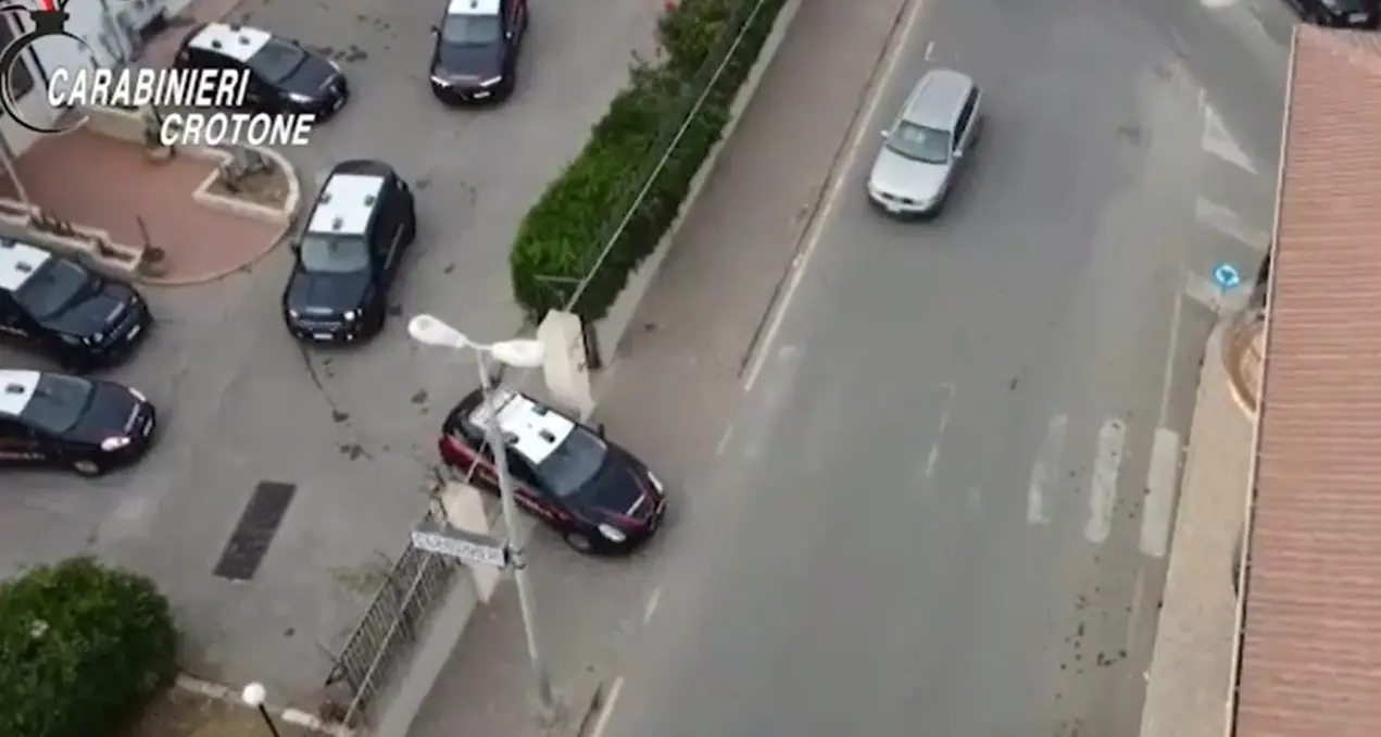 Allacci abusivi alla rete idrica, denunce nel Crotonese