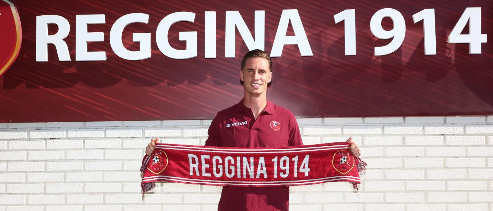 Reggina,\u00A0Andrea Magrassi è un calciatore amaranto\n