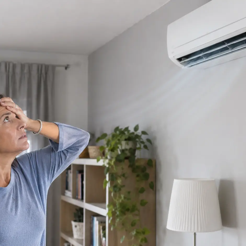 Il caldo costa, arriva la stangata per l’aria condizionata: nelle bollette dei calabresi fino a 400 euro in\u00A0più dopo l’estate\n