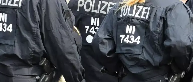 Esplosione alla stazione di Augusta in Germania: due feriti e traffico ferroviario in tilt\n