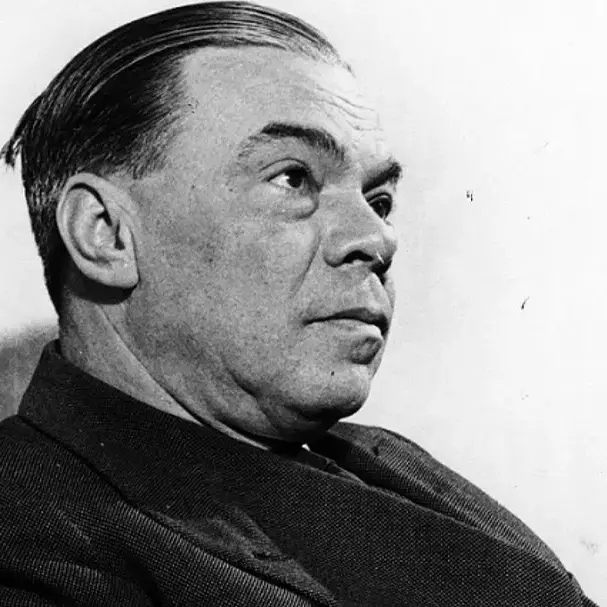 Corrado Alvaro e “Terra nuova”, una rilettura del rapporto con il fascismo\n