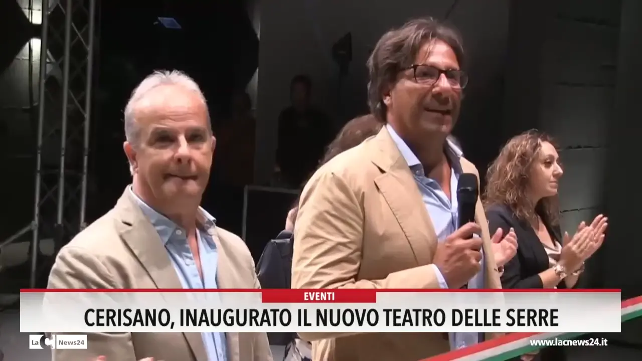 Cerisano, inaugurato il nuovo teatro delle Serre