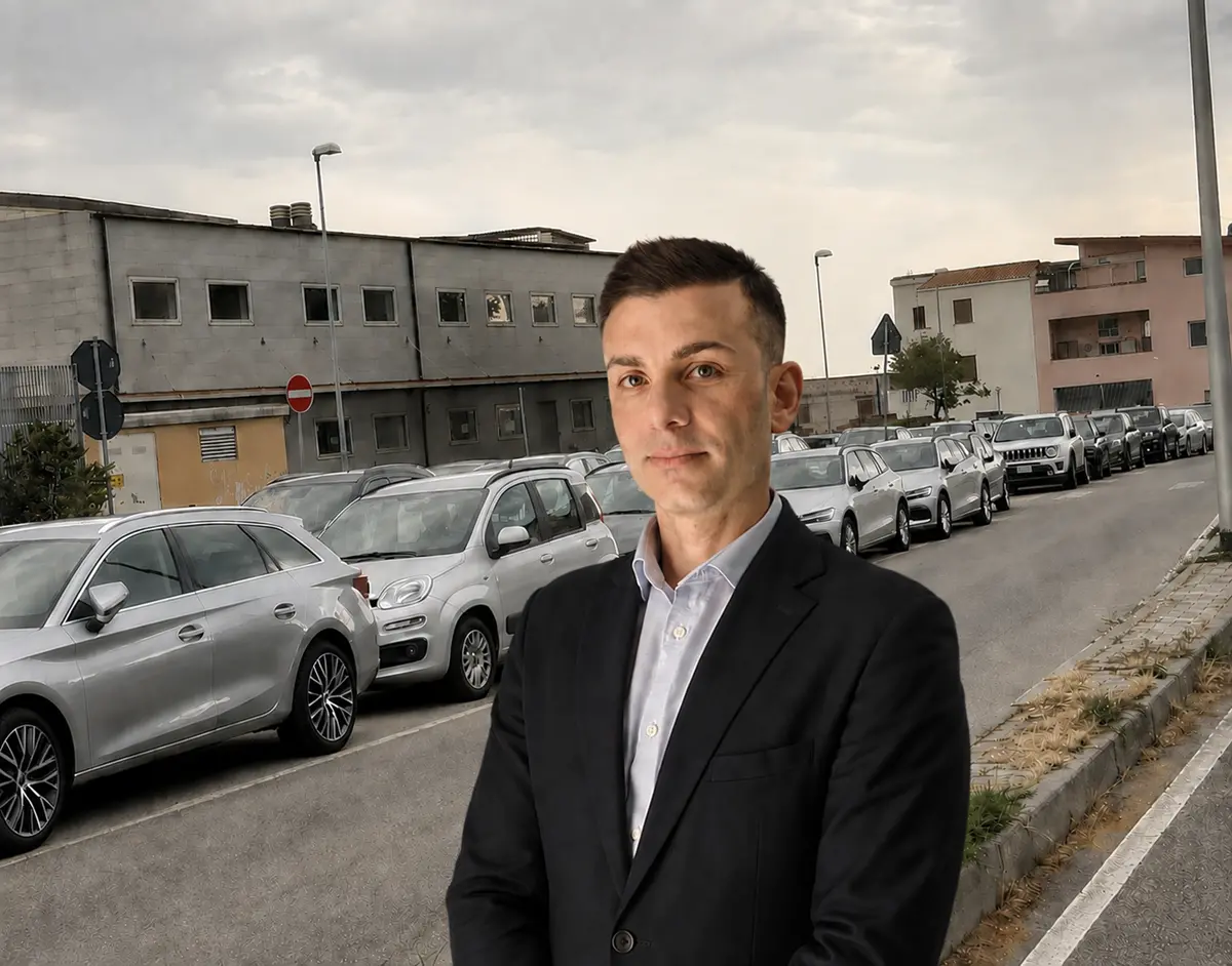 Reggio, sei stalli di sosta a tempo limitato in via Valentino vicino alla scuola\n