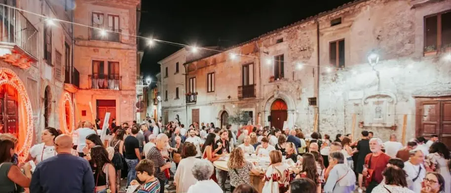 Dal Gaglioppo al Magliocco dolce, Grimaldi Enoica racconta la Calabria del vino tra cultura, territorio e innovazione\n