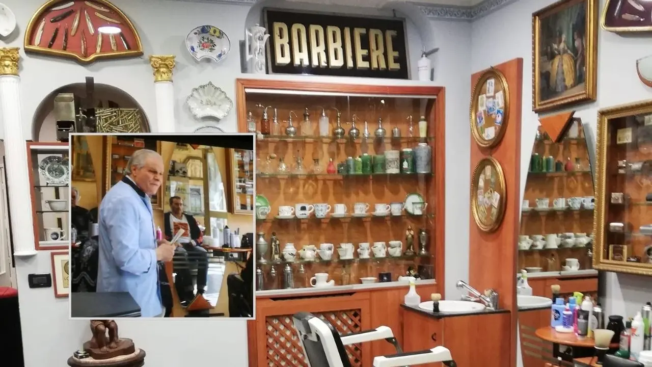 Dall’apprendistato in Calabria a 8 anni al negozio-museo a Torino: la storia del barbiere che ha raccolto 25mila\u00A0tesori\n