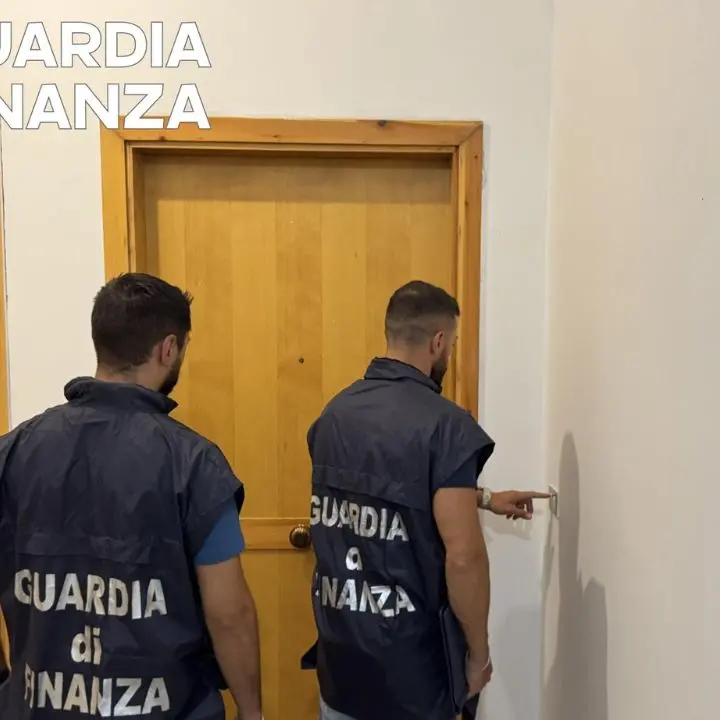 Cirò Marina, struttura ricettiva abusiva sul lungomare: oltre 190 ospiti non registrati\n
