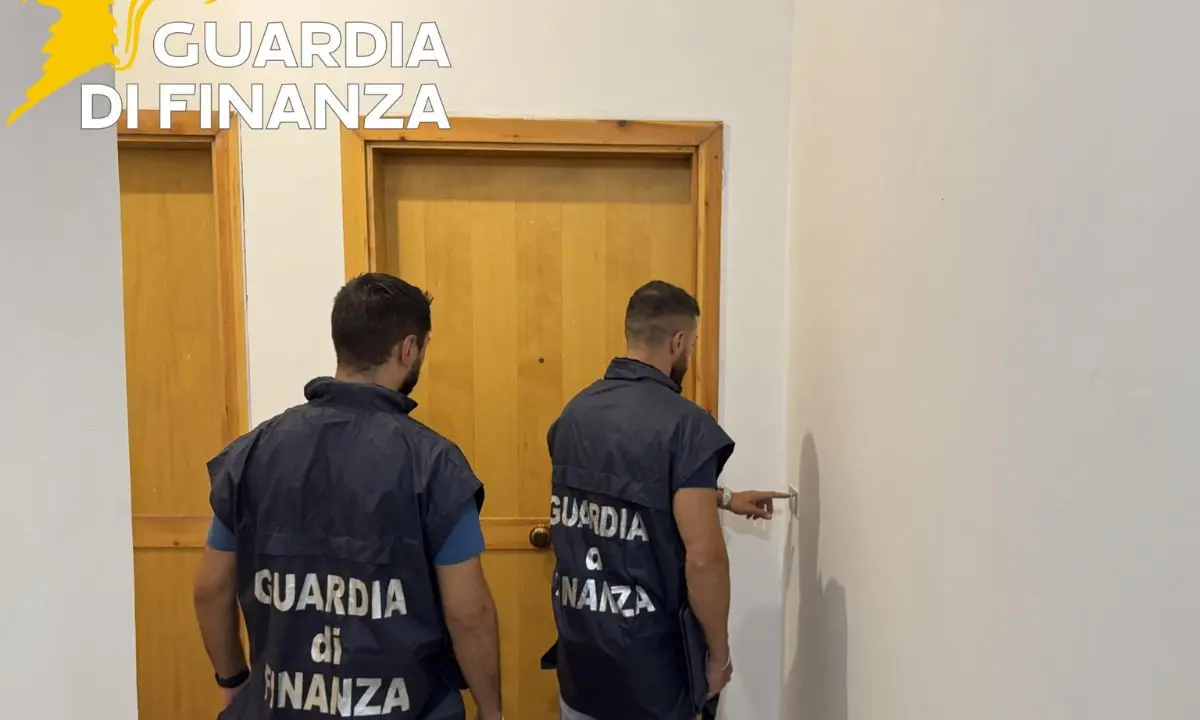 Cirò Marina, struttura ricettiva abusiva sul lungomare: oltre 190 ospiti non registrati\n