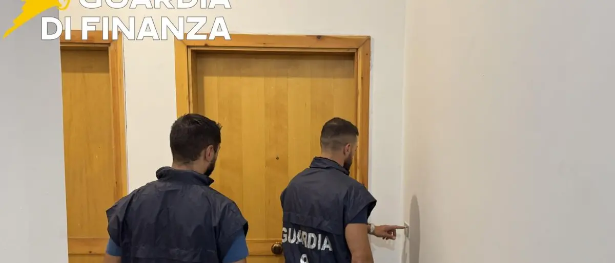 Cirò Marina, struttura ricettiva abusiva sul lungomare: oltre 190 ospiti non registrati\n