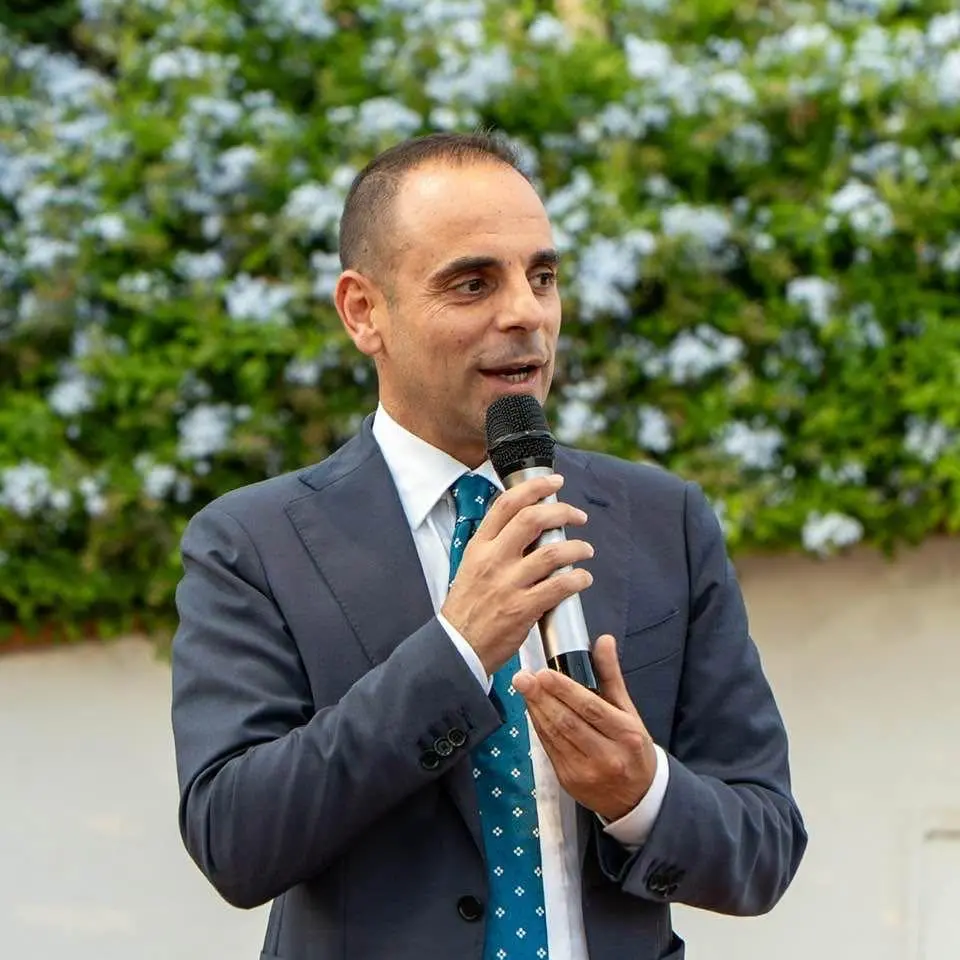 Aeroporto di Reggio, Marra: «Niente voli internazionali d’inverno, il Tito Minniti non sia ostaggio di Ryanair»\n