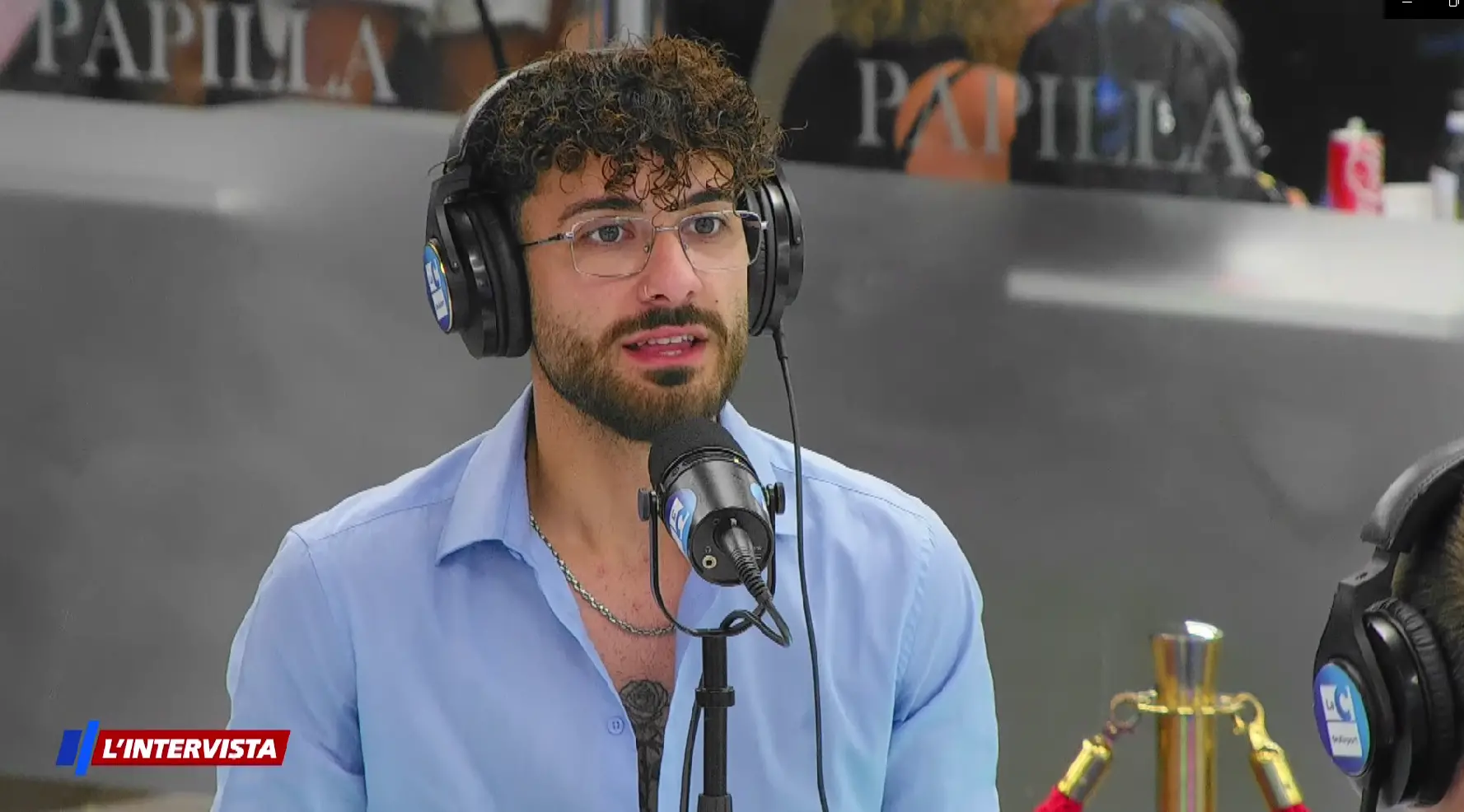 Rocco Vitaliano, lo stilista di Girifalco che porta la tessitura calabrese nel mondo a 22 anni: «Perché ho scelto di restare»\n