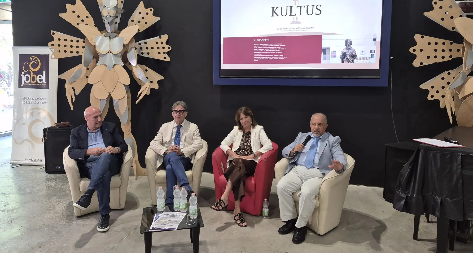 <p>Crotone punta sul turismo scolastico: dall’1 al 4 ottobre la prima Borsa calabrese dedicata agli studenti</p>