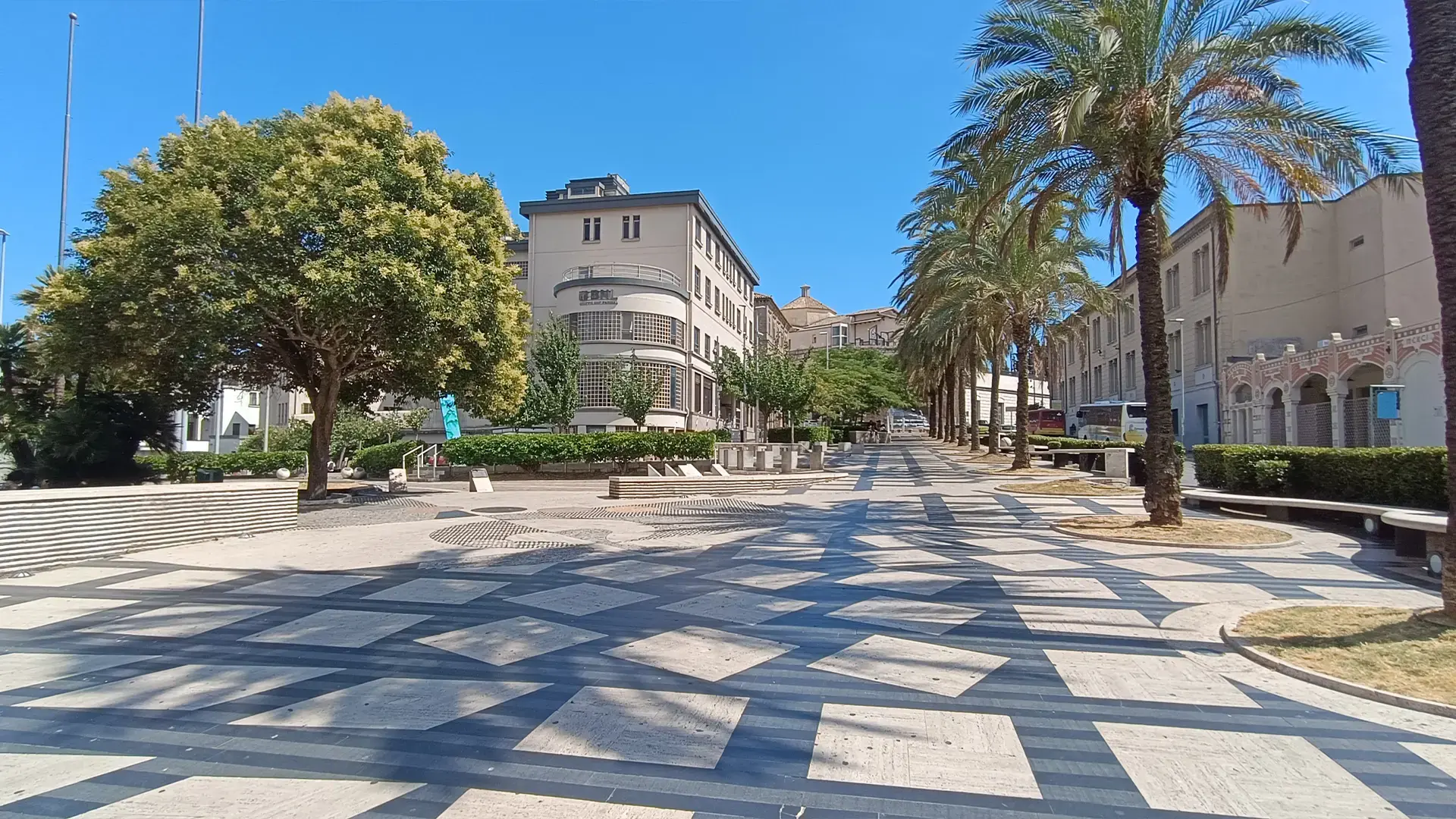 Piazza Matteotti interdetta al traffico e alla sosta\u00A0martedì 8 settembre: divieti e deviazioni per indagini sismiche\n