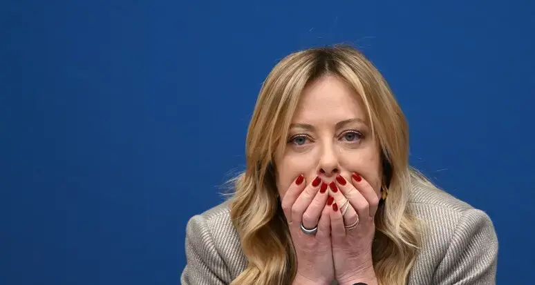 Sondaggi politici, governo Meloni longevo ma poco amato:\u00A0giudizi negativi al 59%. E\u00A0Vannacci supera Forza Italia\n