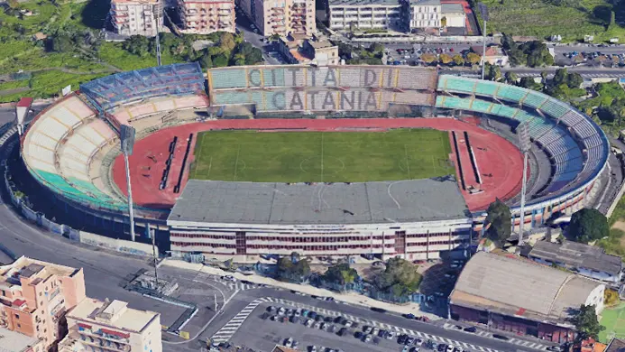 Catania-Cosenza, trasferta vietata ai tifosi rossoblù: chiuso il settore ospiti\n