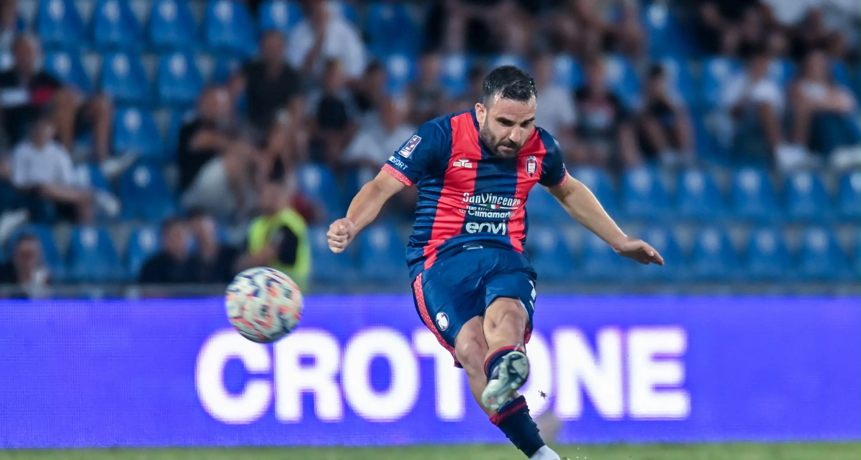 Fc\u00A0Crotone, cuore e rimonta: il Barletta scappa, Brignola firma il 2-2\n