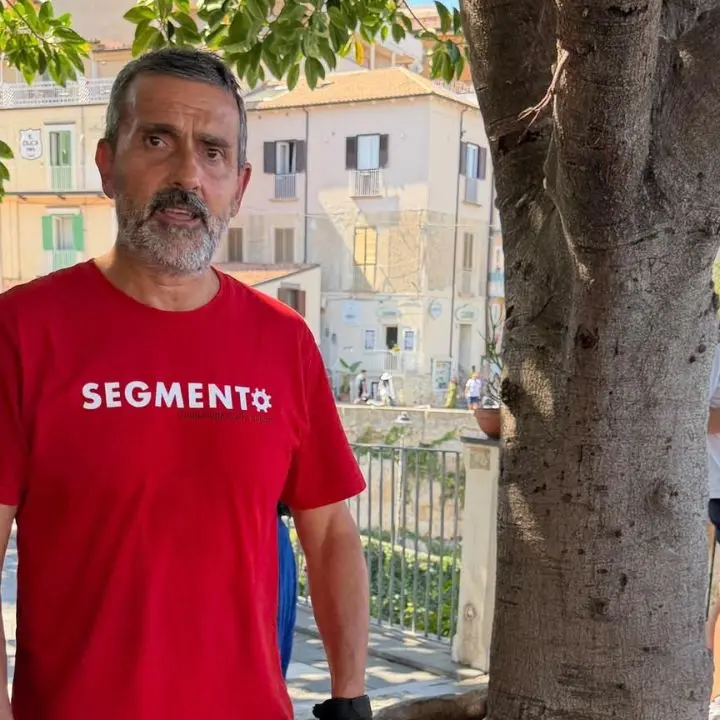 Tropea, il sindaco Macrì replica all’influencer Wlady Nigro: «Truffa nei ristoranti? Faccia i nomi, altrimenti è solo fango»\u00A0\n