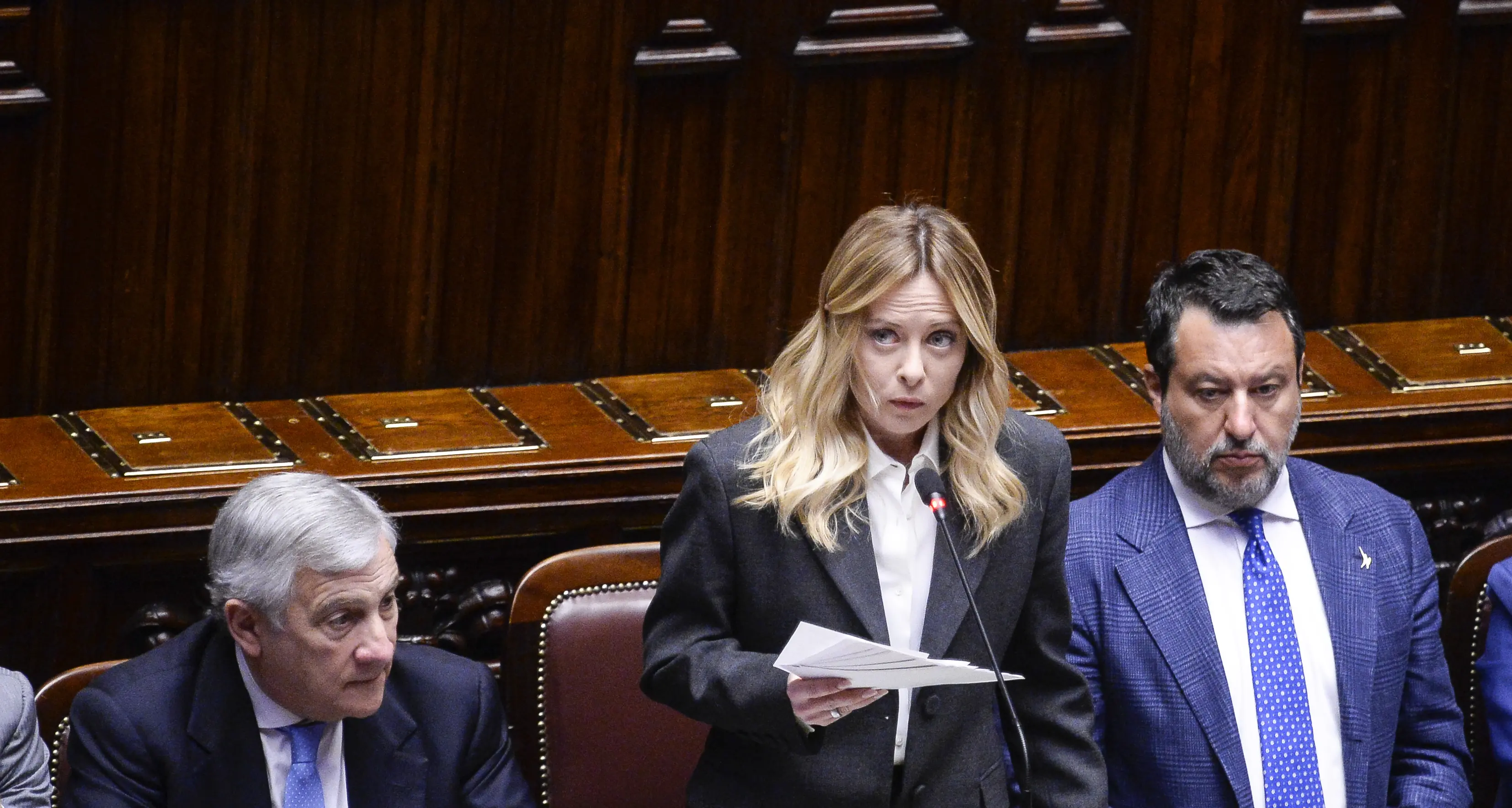 Elezioni anticipate, Salvini e Tajani contro Meloni: la paura del voto allunga l’agonia di Lega e Forza Italia\n\u00A0\n