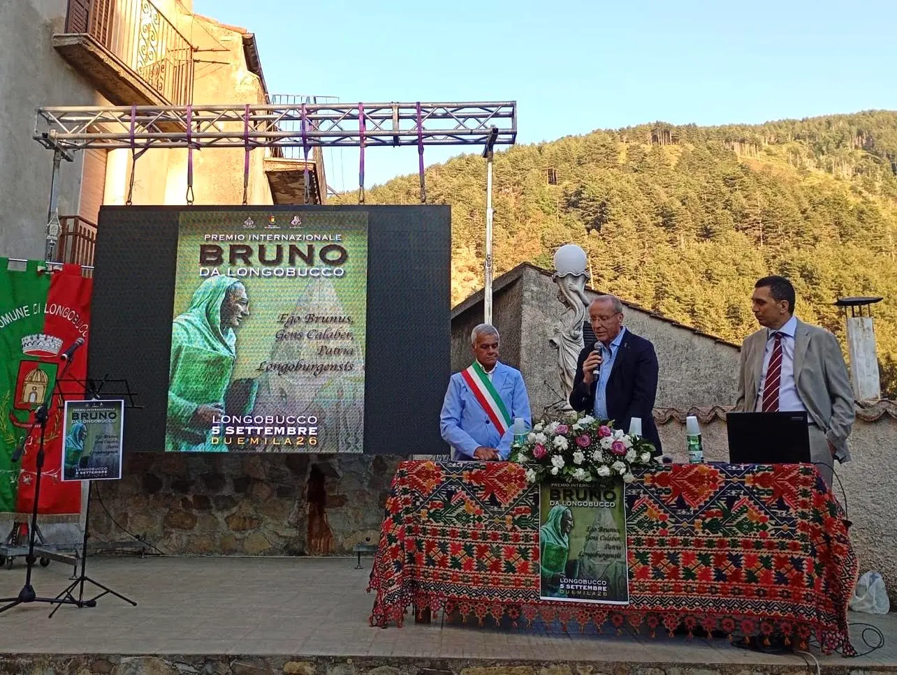 «Bruno da Longobucco, un gigante dimenticato della medicina»: Pata racconta il chirurgo calabrese che anticipò la modernità\n