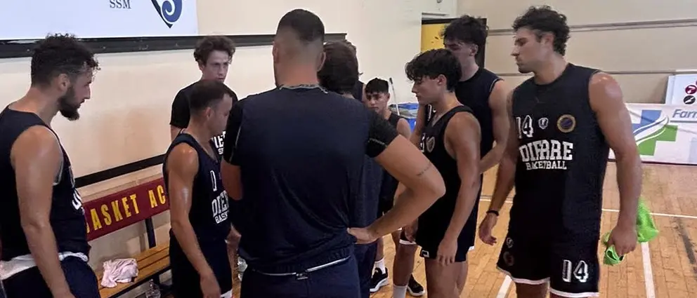 Dierre basket Reggio a Catanzaro per il primo test formativo, il tecnico Lo Storto: «Abbiamo tutto il tempo per\u00A0migliorare»\n