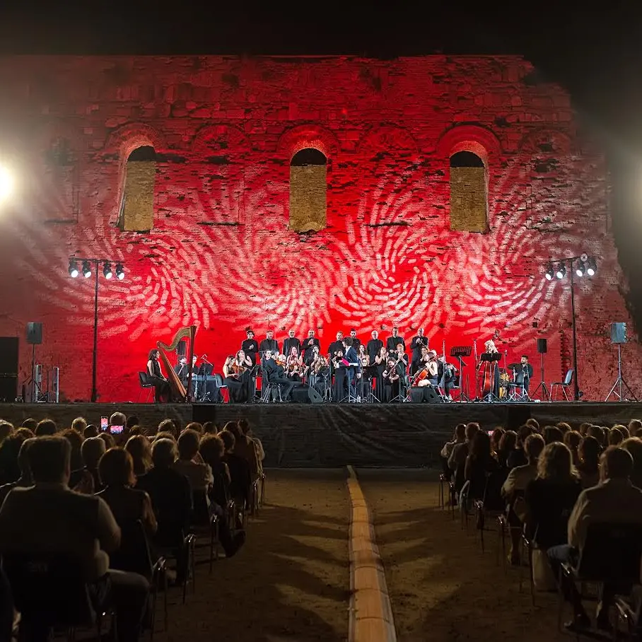 San Francesco e Battiato protagonisti a Scolacium con Assisi ed il Coro Lirico Siciliano