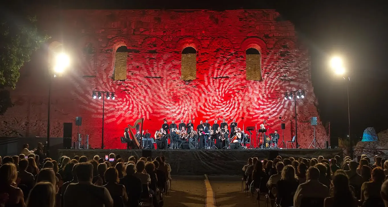 San Francesco e Battiato protagonisti a Scolacium con Assisi ed il Coro Lirico Siciliano