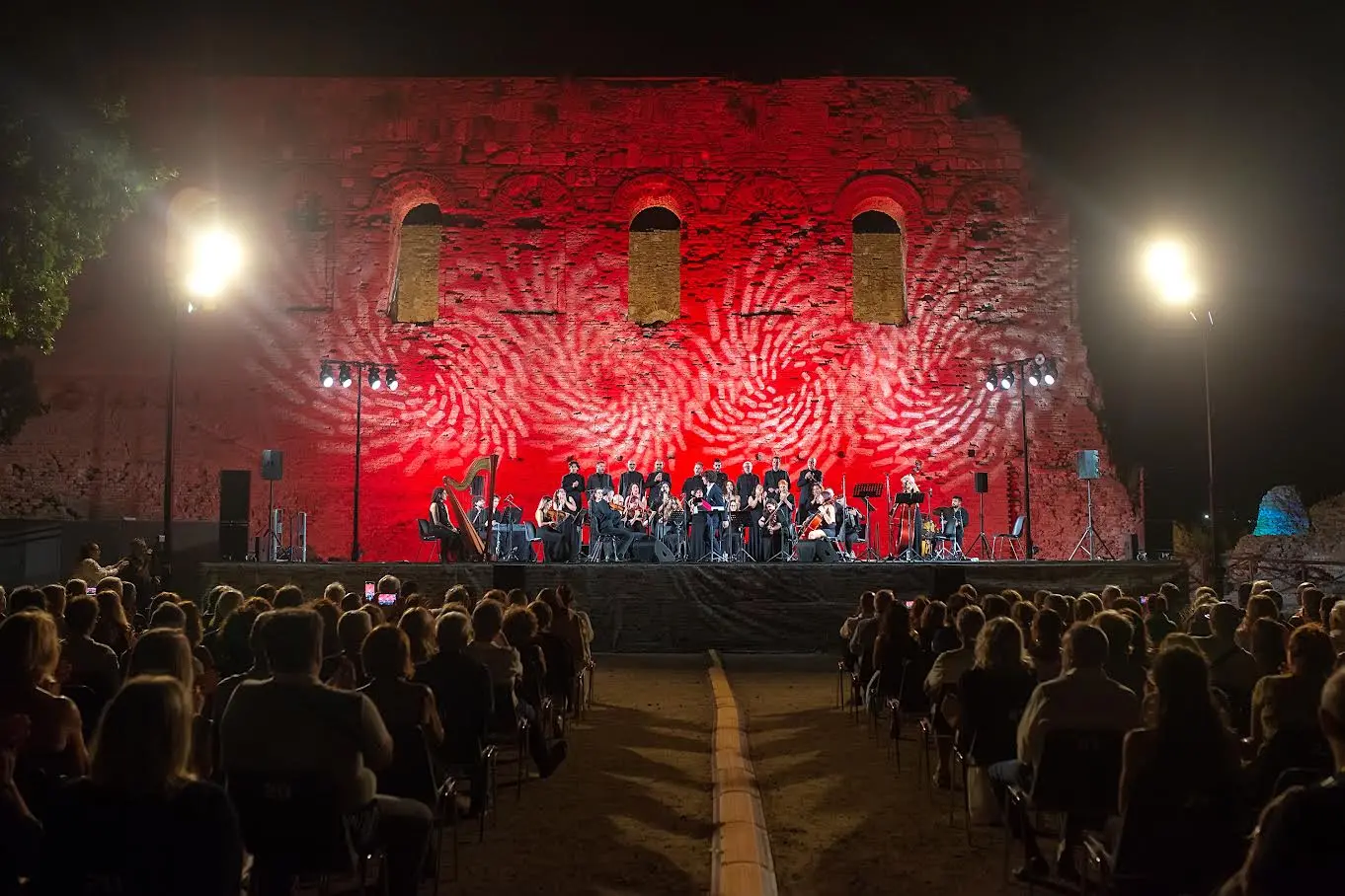 San Francesco e Battiato protagonisti a Scolacium con Assisi ed il Coro Lirico Siciliano