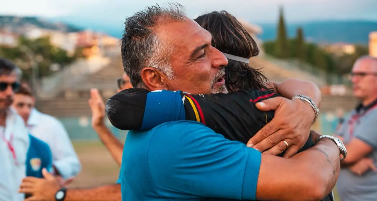 Sambiase, esordio col sorriso in campionato. L'orgoglio di mister Lio: «Vittoria strameritata. Questo gruppo ha un carattere enorme»\n