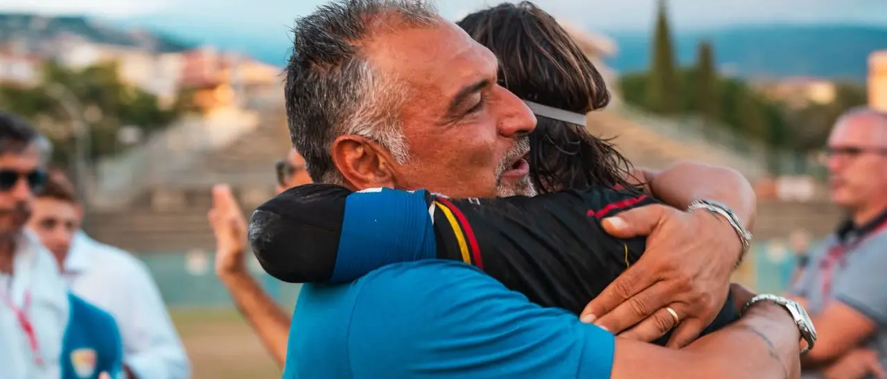 Sambiase, esordio col sorriso in campionato. L'orgoglio di mister Lio: «Vittoria strameritata. Questo gruppo ha un carattere enorme»\n