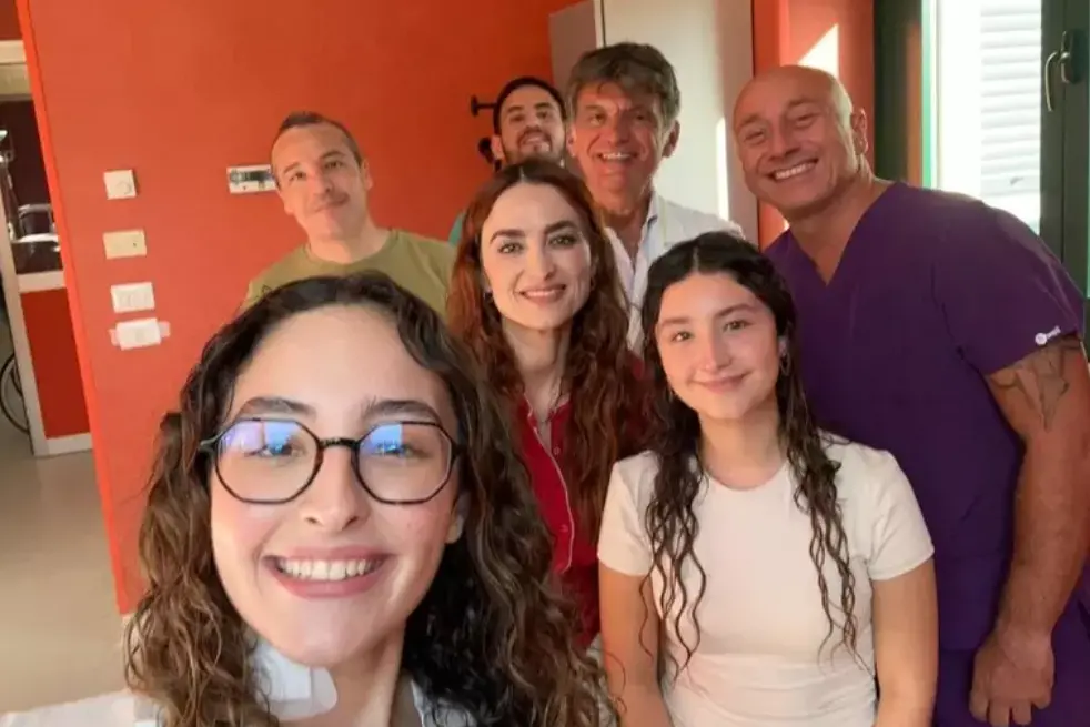 «Il cuore arrivato dalla Calabria mi ha donato una seconda vita»: il pianto di gioia e il trapianto che ha salvato Regina\n