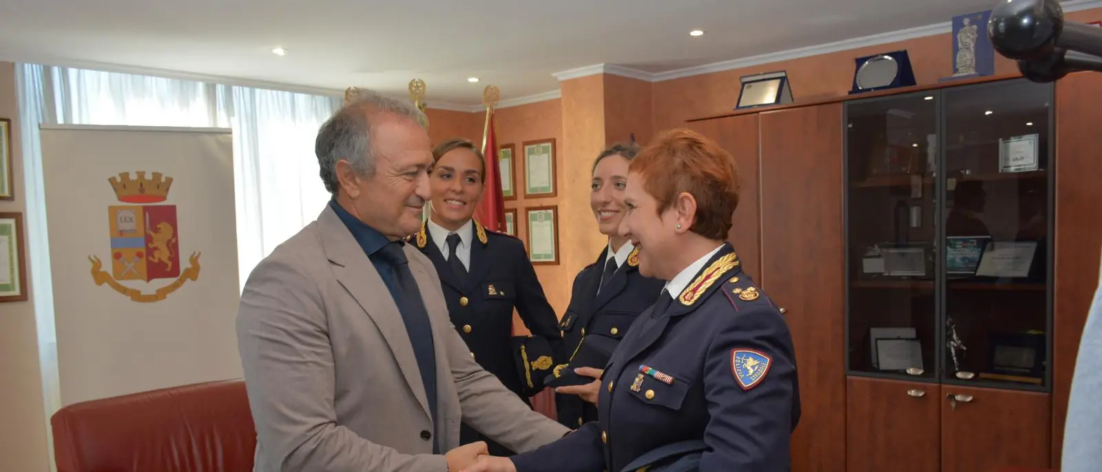 Vibo, si insediano tre nuovi funzionari della Polizia di Stato: ecco chi guiderà Stradale e Reparto Prevenzione Crimine\n