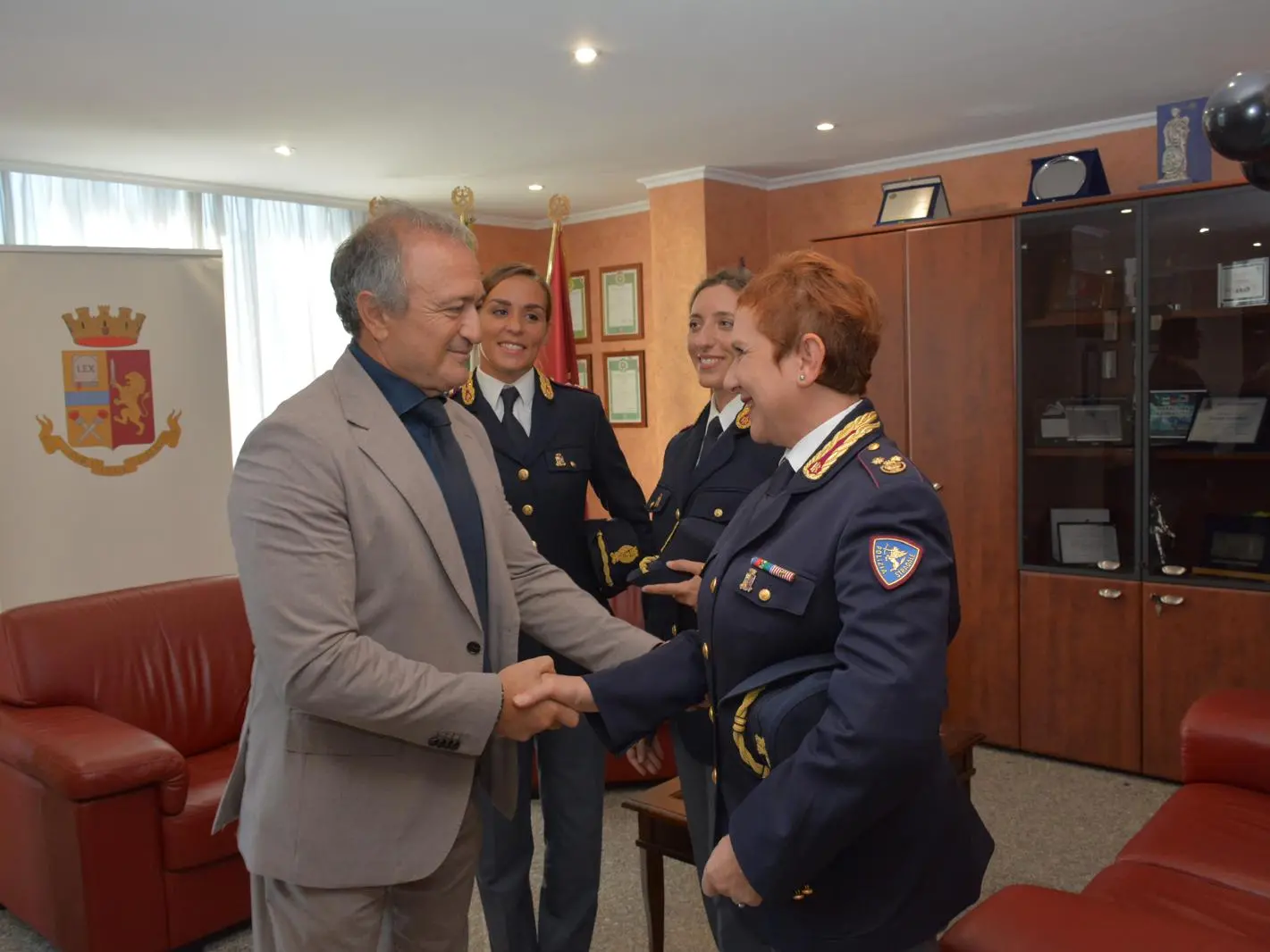 Vibo, si insediano tre nuovi funzionari della Polizia di Stato: ecco chi guiderà Stradale e Reparto Prevenzione Crimine