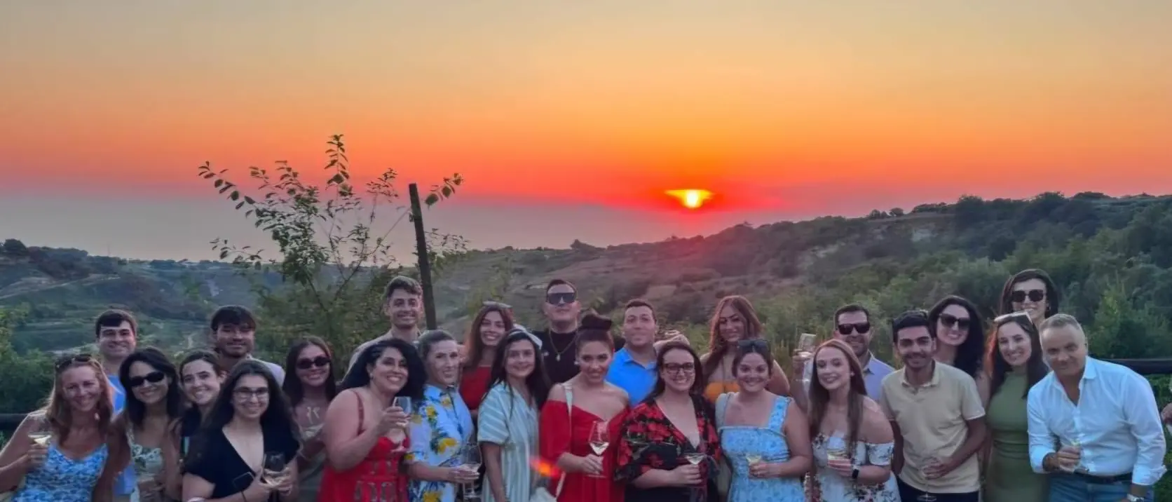 Vibo ultima in Italia per lavoro, la ricetta di Barbalace: «Più posti letto nei borghi e Tropea locomotiva dell’entroterra»\n