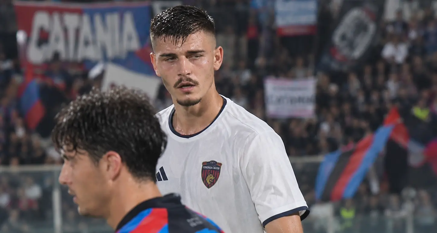 Catania-Cosenza, disastro totale: al “Massimino” non si salva nessuno\n