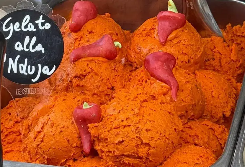 Rossa, piccante e… fredda: Gambero Rosso accende i riflettori sul gelato alla ‘nduja di Spilinga\n