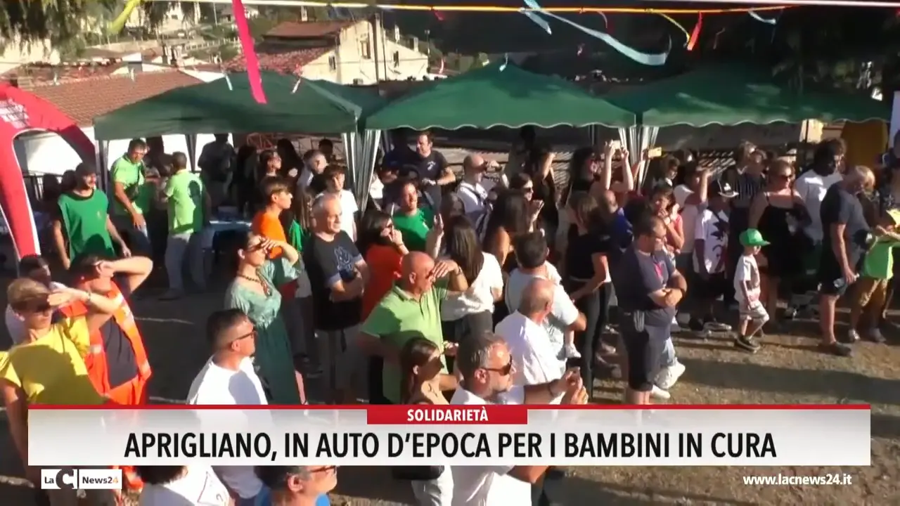 Aprigliano, in auto d'epoca per i bambini in cura
