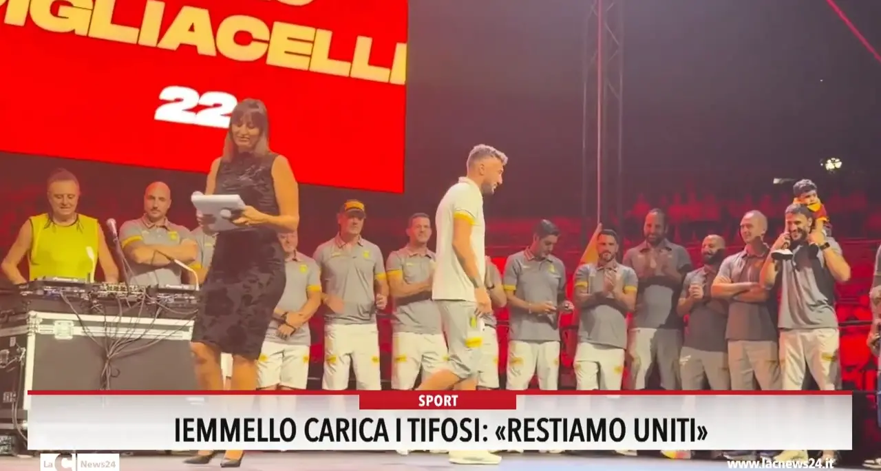Iemmello carica i tifosi: «Restiamo uniti»